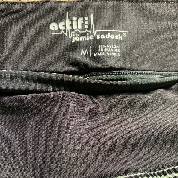 Jamie Sadock Signed Abstract Crinkle Black Skort Size M - Picture 4 of 5